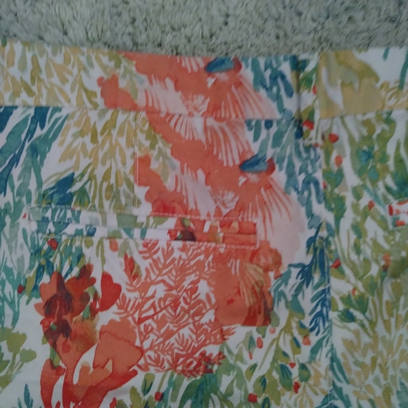 Old Navy Water Color Coral Reef Print Chino Shorts - Picture 6 of 8